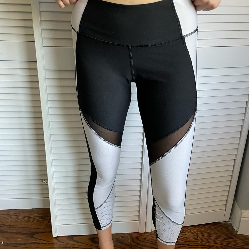 Panel Leggings with Mesh